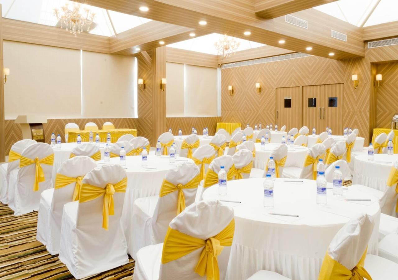 Ss Lumina Hotel 벵갈루루 외부 사진