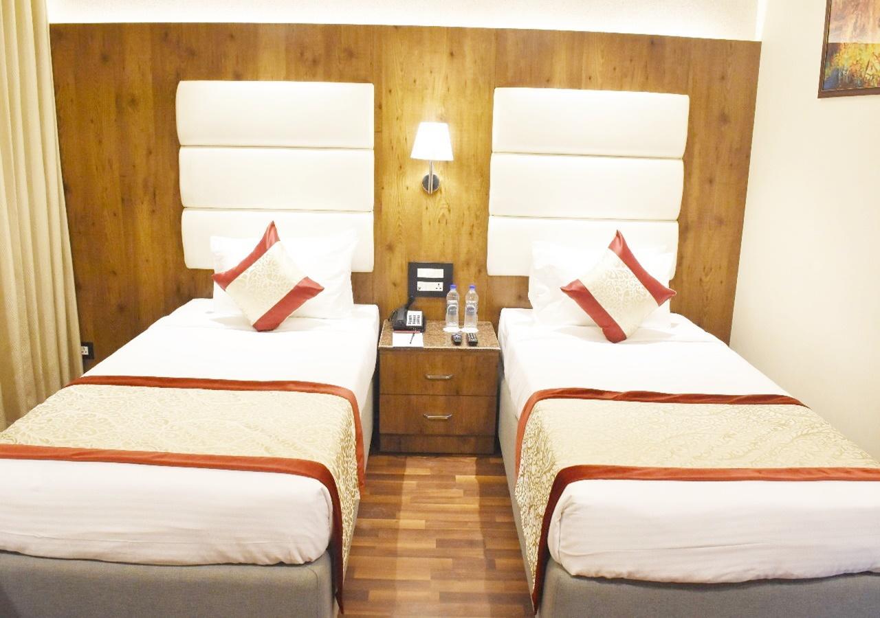 Ss Lumina Hotel 벵갈루루 외부 사진