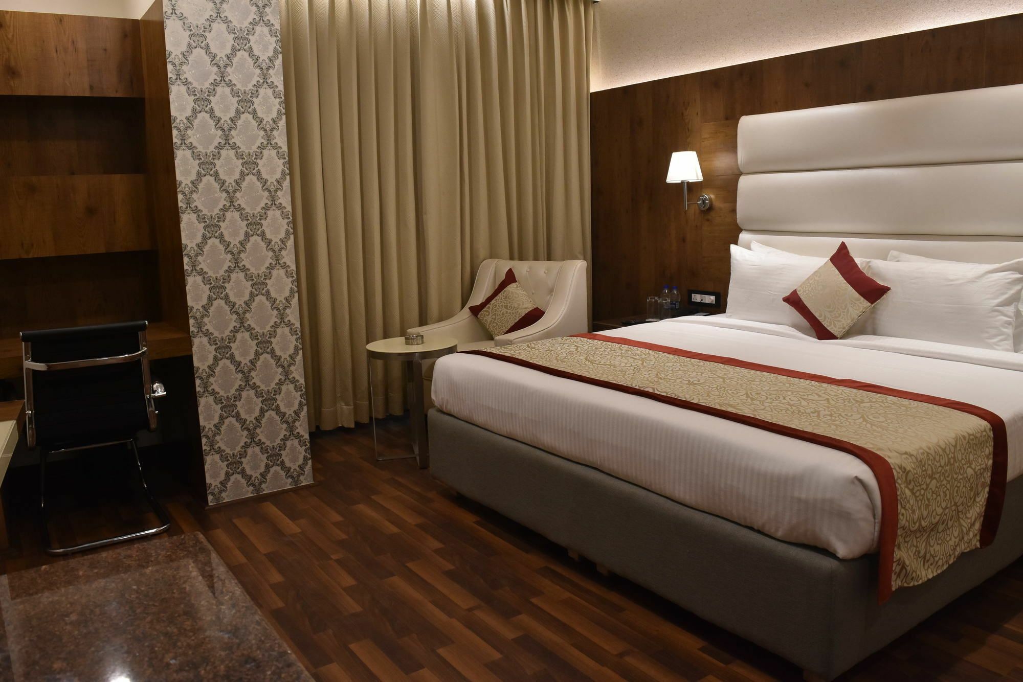 Ss Lumina Hotel 벵갈루루 외부 사진