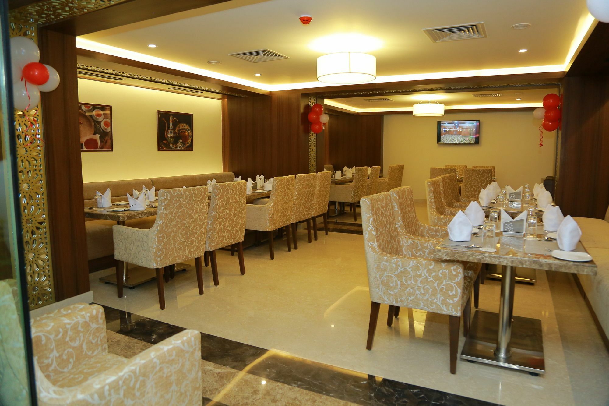 Ss Lumina Hotel 벵갈루루 외부 사진