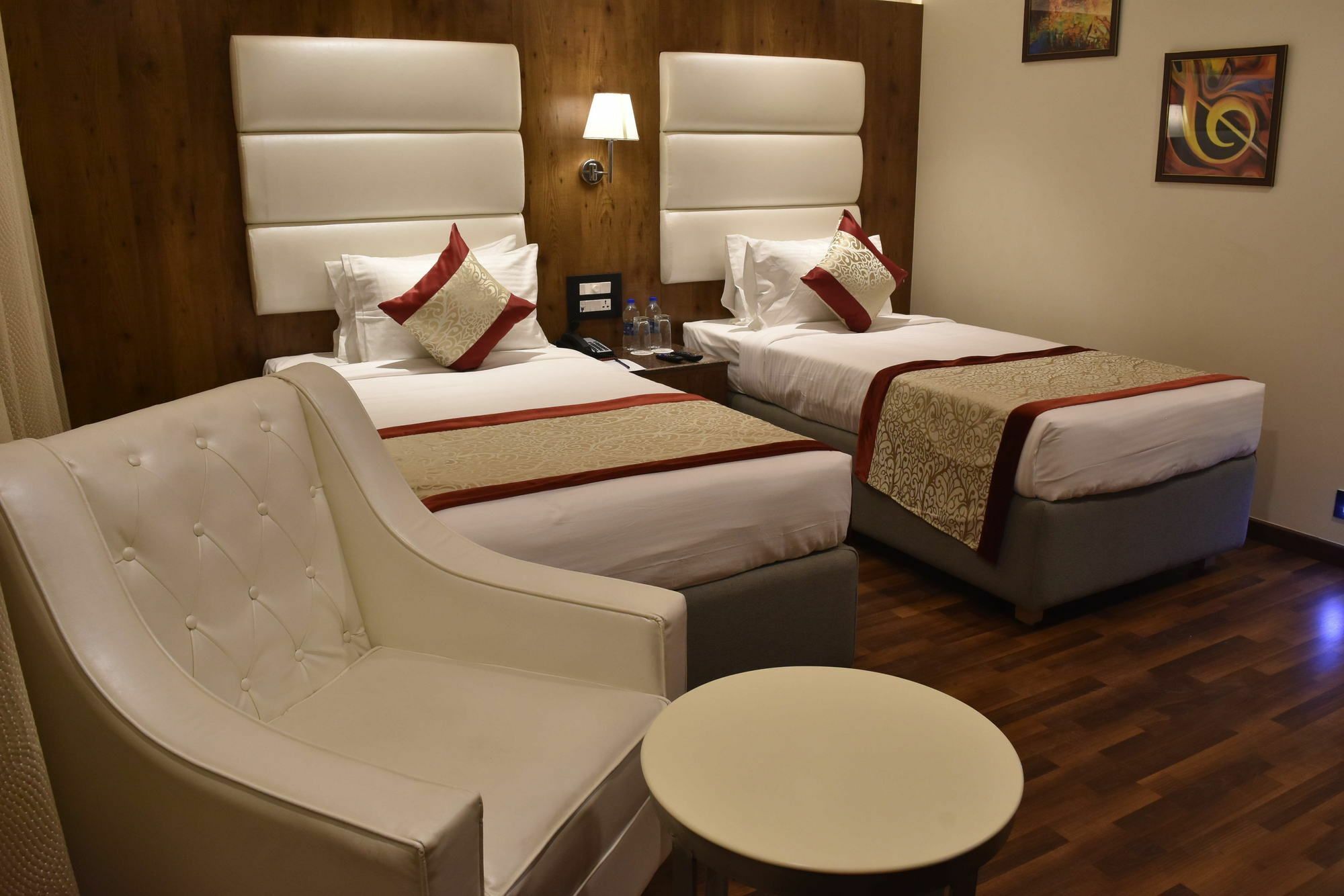 Ss Lumina Hotel 벵갈루루 외부 사진