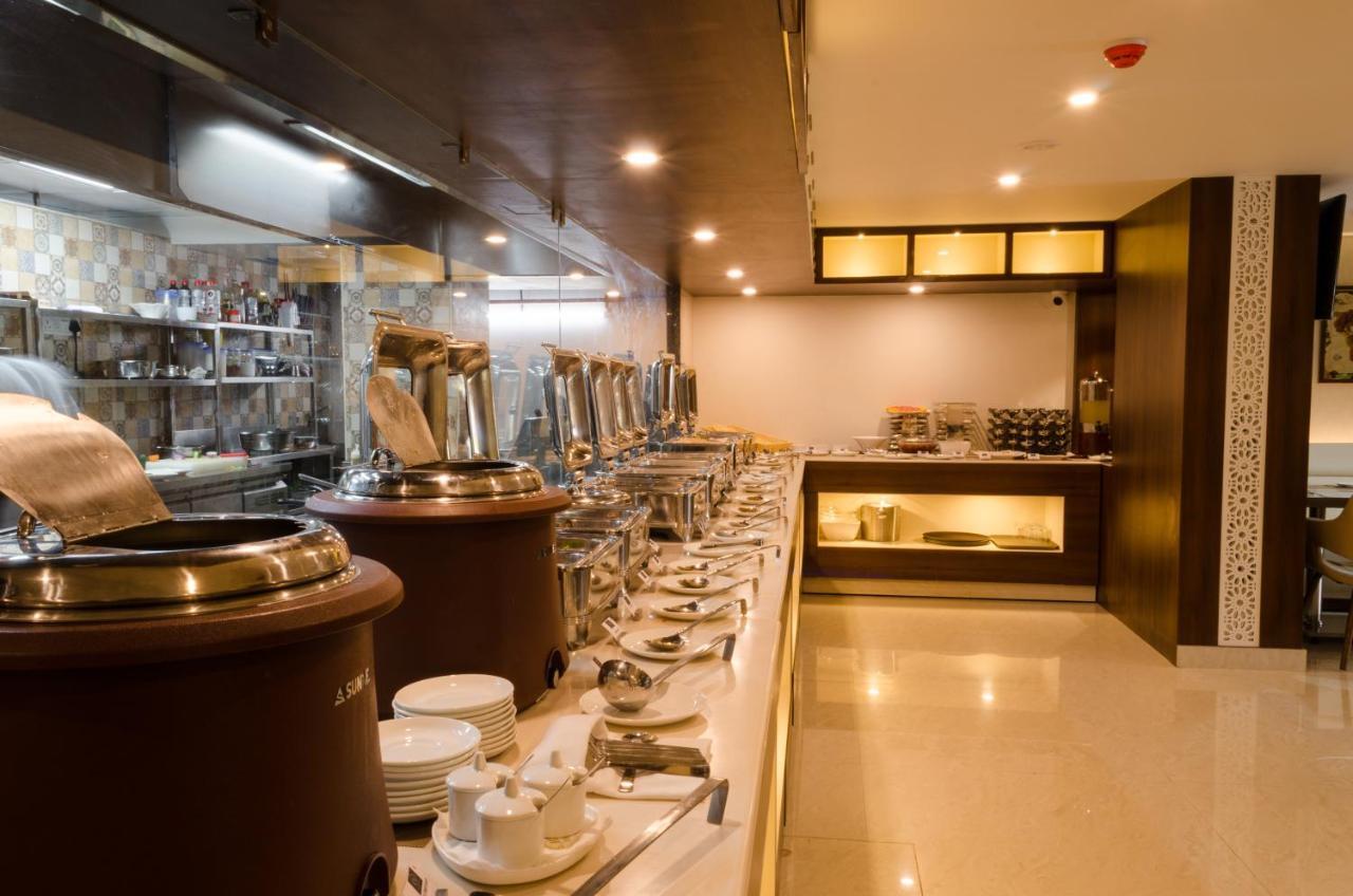 Ss Lumina Hotel 벵갈루루 외부 사진